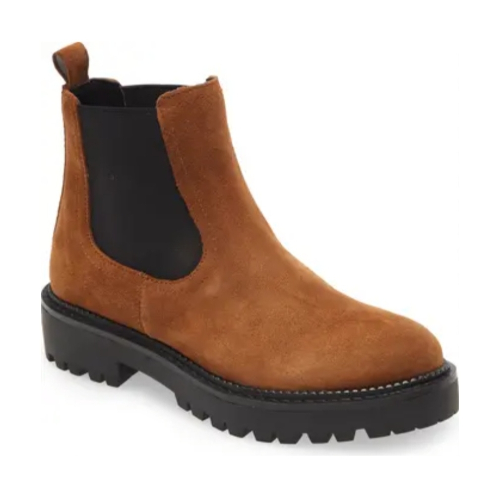 New Caslon Miller Water Resistant Lug Chelsea Women Brown Suede  Boots size 9
